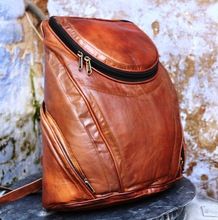 leather vintage style back pack