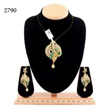 CZ diamond classy pendant set