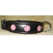 Leather collar flower design