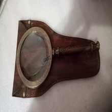 Magnifying Glass With Leather Case