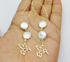 Beautiful Natural White Pearl Gemstone Earring