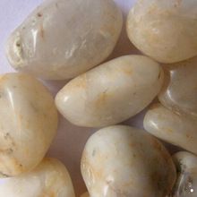 veneer pebbles stone