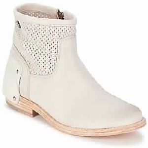 Off-White Woman Shoes Boots