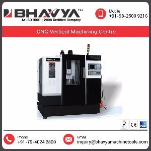 Direction Operating CNC Machining Center