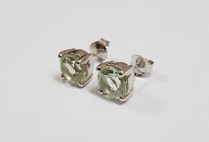 Ear Ring With White gold