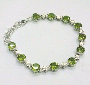 Peridot bracelet with silver beads