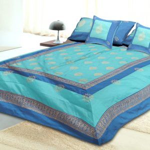 Set of 5pc Silk Double Bedspread 300 TC With 2 Pillow And 2 Cushion Covers