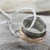Plain Silver Spinner Pendant Chain Necklace