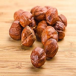 Hazelnuts/ Blanched Hazelnuts/ Hazelnuts Inshell & Kernels/ Organic Hazel Nuts