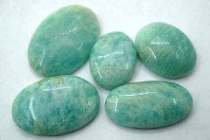 stone cabochon