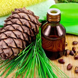 Cedarwood Essential Oil, For Aromatherapy, Cosmetics, Certification : ISO