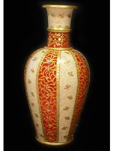 Malvia Exports Vase Red And White Flower
