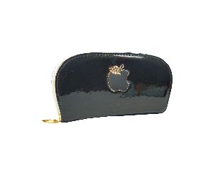 Apple Women Black Wallet