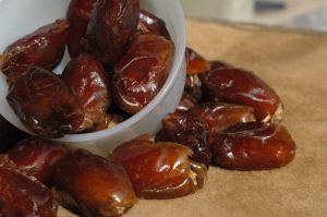fresh dates