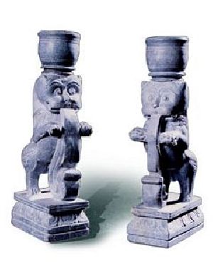 LION CANDLE STAND SET