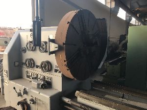 Universal center lathe machine