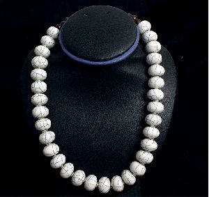 White Round Gemstone Necklace
