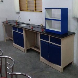 Laboratory Table with Sink