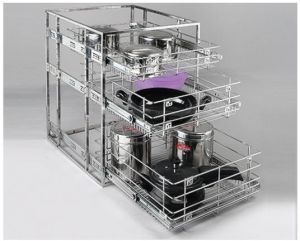 Single Trolly With Designer Basket