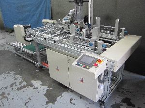 automatic label gluing machine
