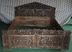 Chinar Design Wooden Double Bed