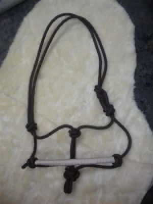 Available In Various Color Plain Rope Halter