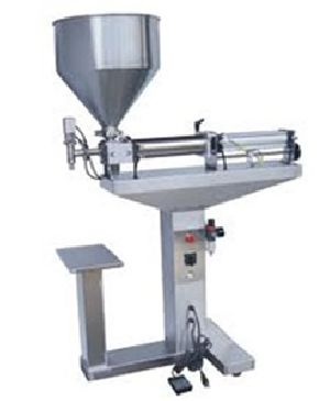 Piston Filler Machine