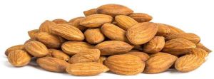 Organic Almonds Nuts, Grade : Superior, Packaging Type : 5kg