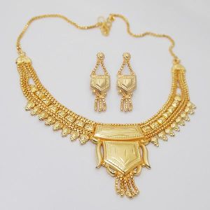 Brass Forming Gold Plated Necklace Set