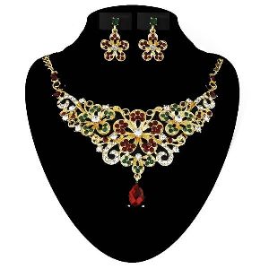 Maroon And Green Austrian Stone Necklace Set