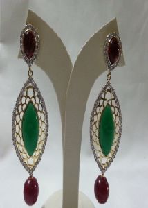 Red and green cz earring