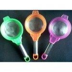 PLASTIC TEA STRAINERS