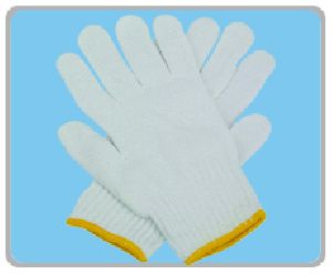 Knitted Hand Gloves