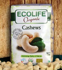 organic cashew kernels