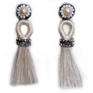 TASSEL LOOP EARRING