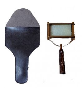 Square Magnifier WOOD HANDLE Magnifying