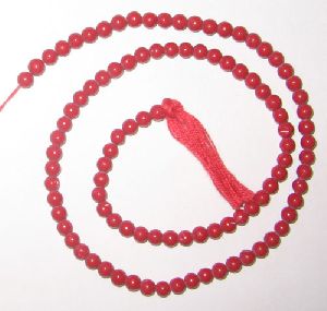Syn. red coral plain round beads