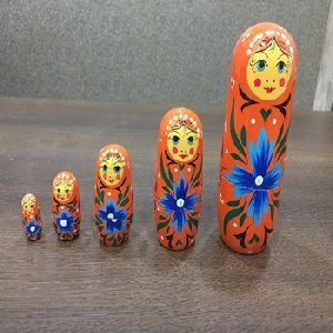 Wooden Handicradft russian dolls