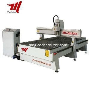 Automatic CNC Router Wood Carving Machine