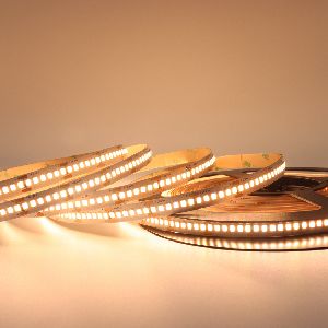 Built-in Constant Current IC 2835 LED Strip 240leds