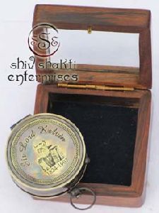 Black Antique Dori Sundial Compass