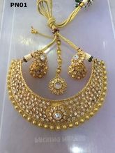 necklace bangle earing