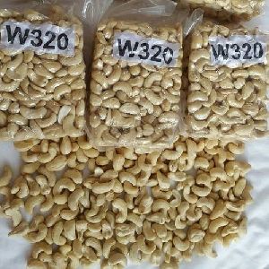 Whole Cashew Kernels W320