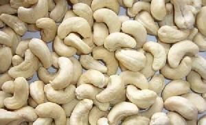 Natural Cashew Nuts