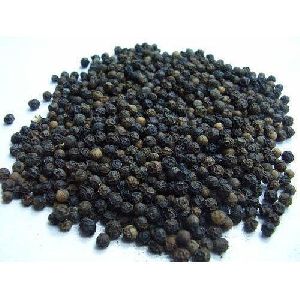 Whole Black Pepper Seeds