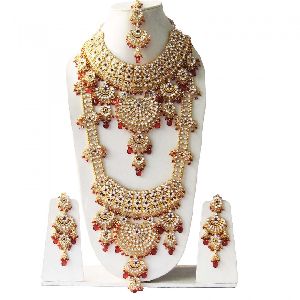 Bridal Traditional Look Gold Plated Complete Bridal Ethnic Zircon Necklace