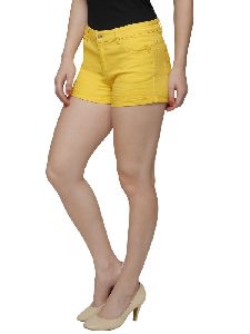 Denim Shorts in Yellow