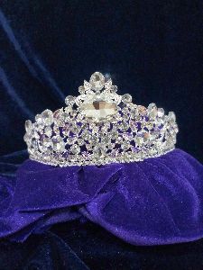 1503623 Tip Top Fashions Silver Plated Stone Crown