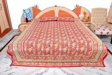 Bedcover With Two Pillow Case Bedding Set