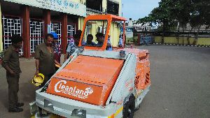 Hire Road Cleaning Machine on Rent